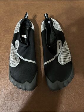 NORTY Black & Gray Slip-On Water Shoes- Womens Size 7